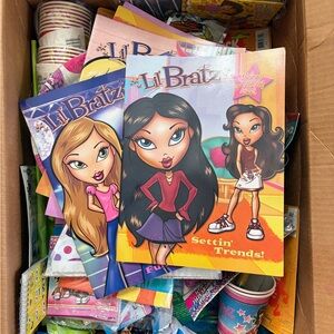 Y2K 2000’s Vintage Party Supplies Bratz SpongeBob & Dora the Explorer Over35item